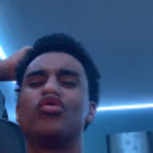 Meet your Posher, Avery